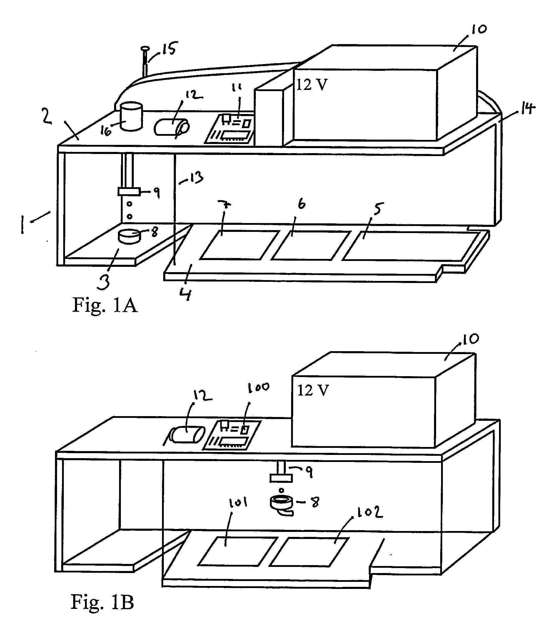 Electrocution animal trap with a sender