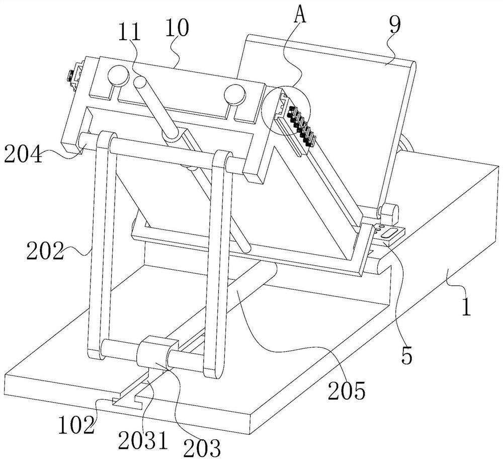 Leg training device for athletes in track and field