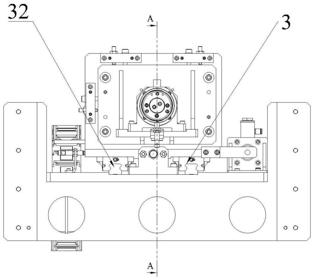 Engine crankshaft gyroscopic moment testing device and testing method