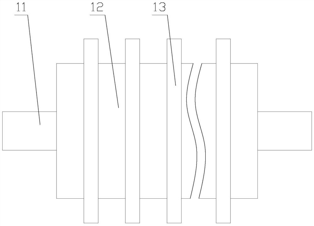 Grain spreading and airing device for wine brewing