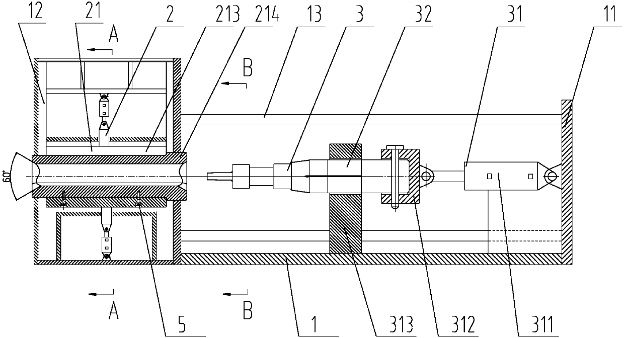 Welding-free triangular arc protruding edge integral drill rod clamping device and machining method thereof