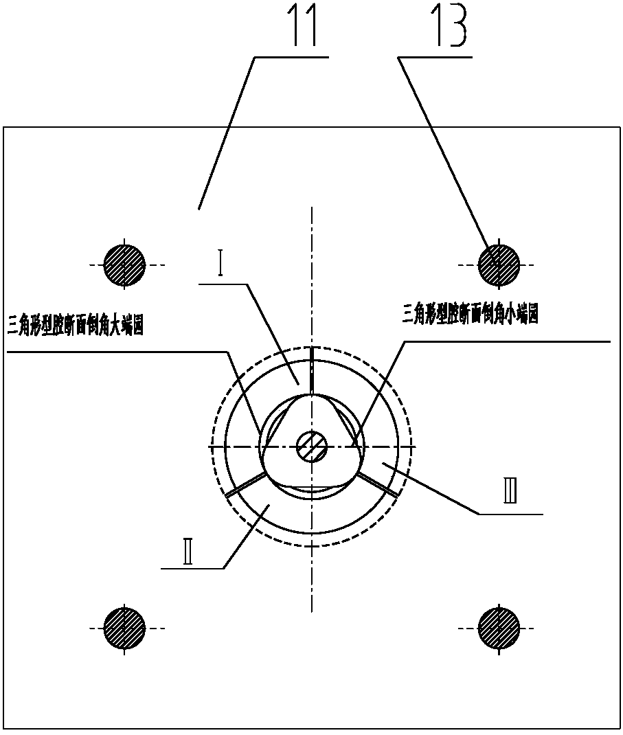 Welding-free triangular arc protruding edge integral drill rod clamping device and machining method thereof