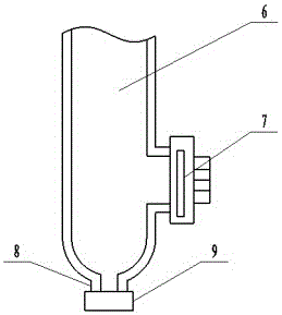 Container integrating fire extinguishing device and using method