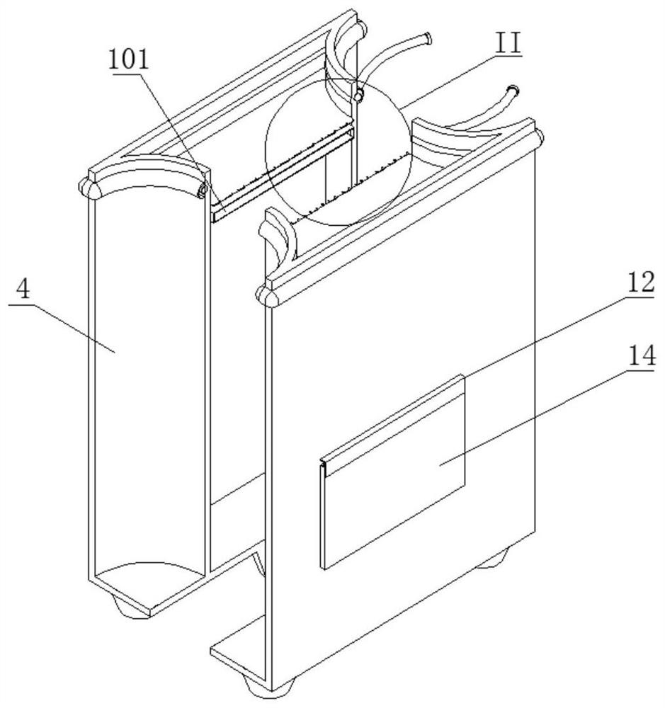 A multi-functional packaging body that is easy to pack