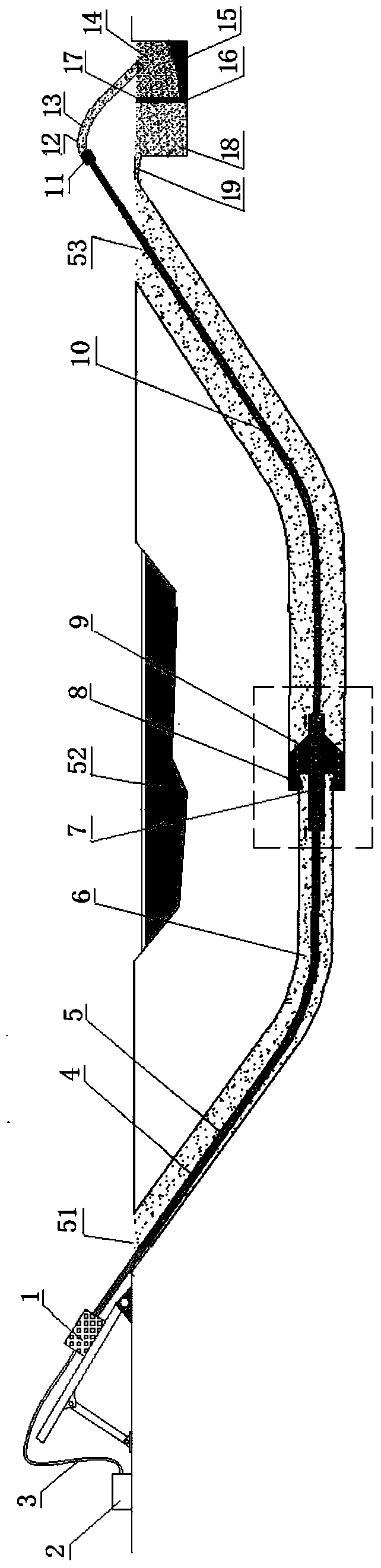 In-hole jet-suction cuttings removing and reaming method for horizontal directional drilling