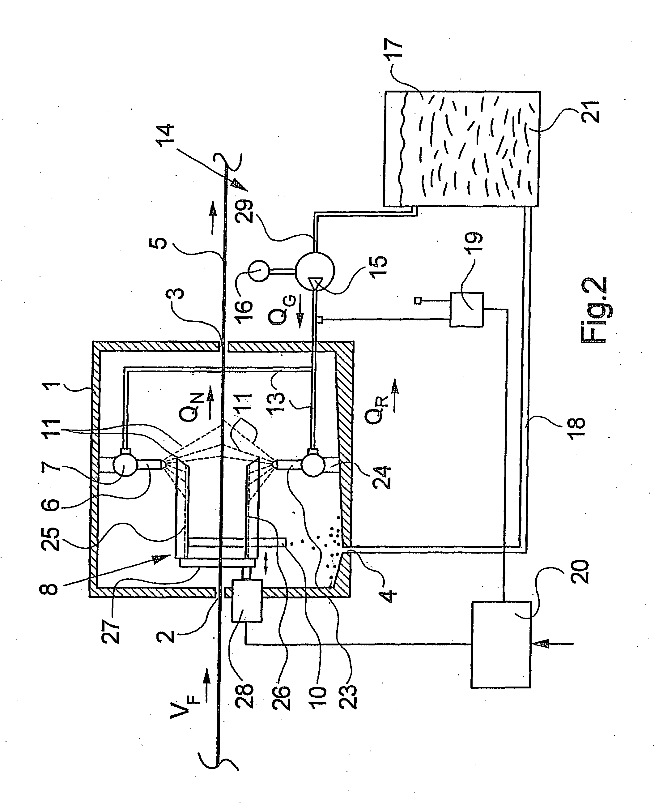 Method and apparatus for wetting a running filament strand