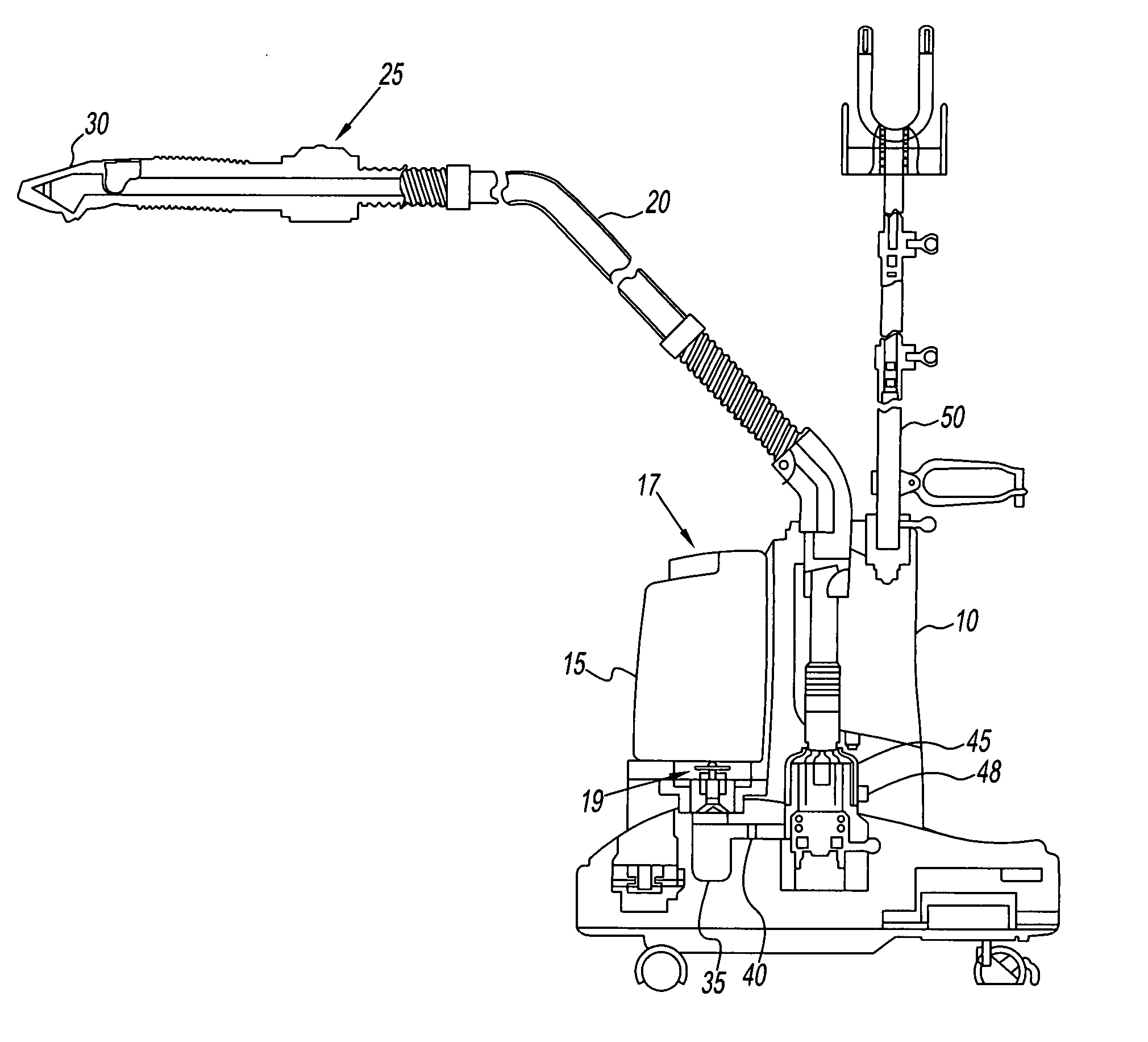 Garment steamer with improved heater and variable steam output