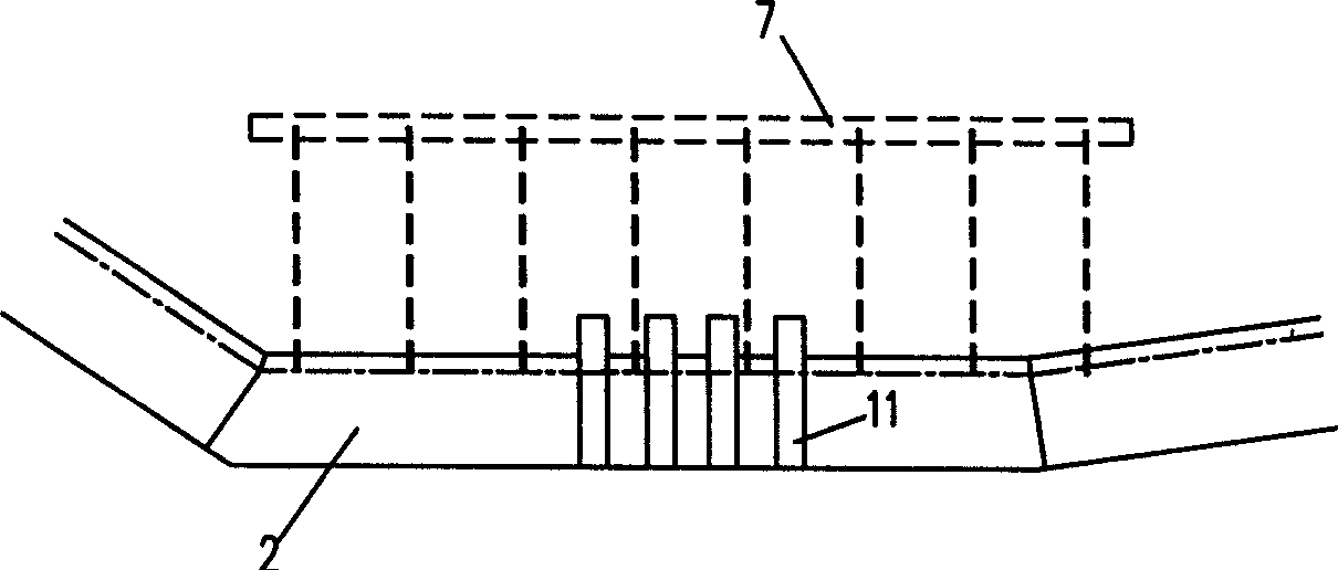 Back ward water draining system of face plate rock-fill dam dam body and its construction method