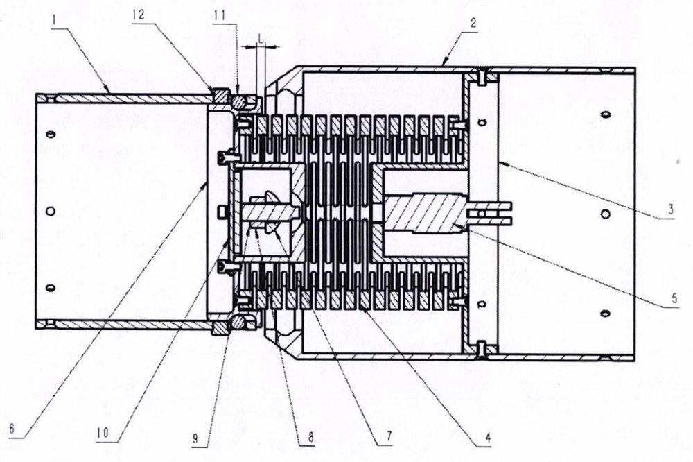 Interstage separation device suitable for small-missile-diameter aircrafts