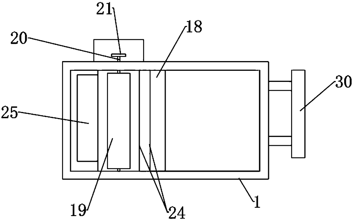 Rapid iron nail collecting device for construction site