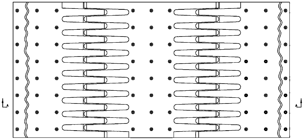 Unit assembly type equally divided displacement comb tooth bridge expansion device