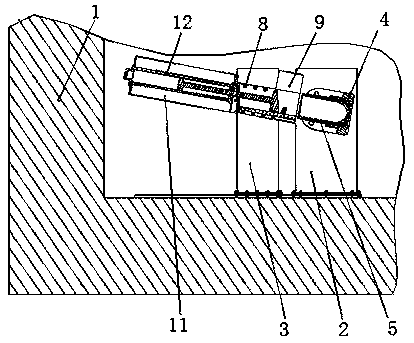 A device for transferring calcareous metal ingots into crucibles