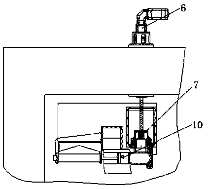 A device for transferring calcareous metal ingots into crucibles