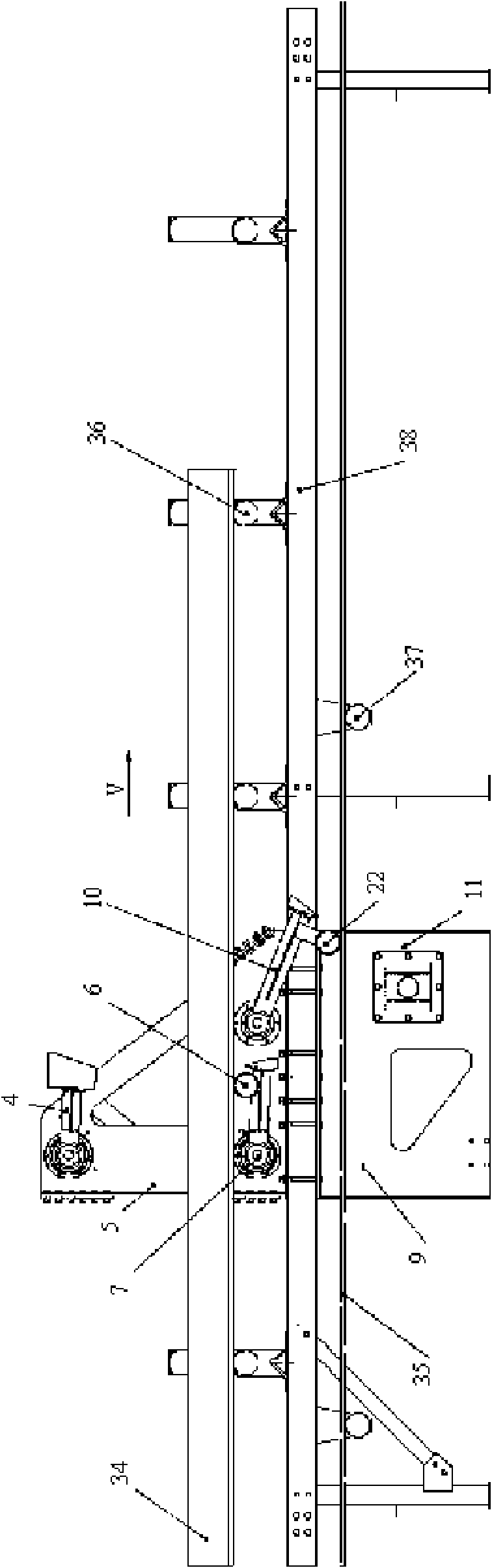 Capturing device for broken belt of belt conveyer