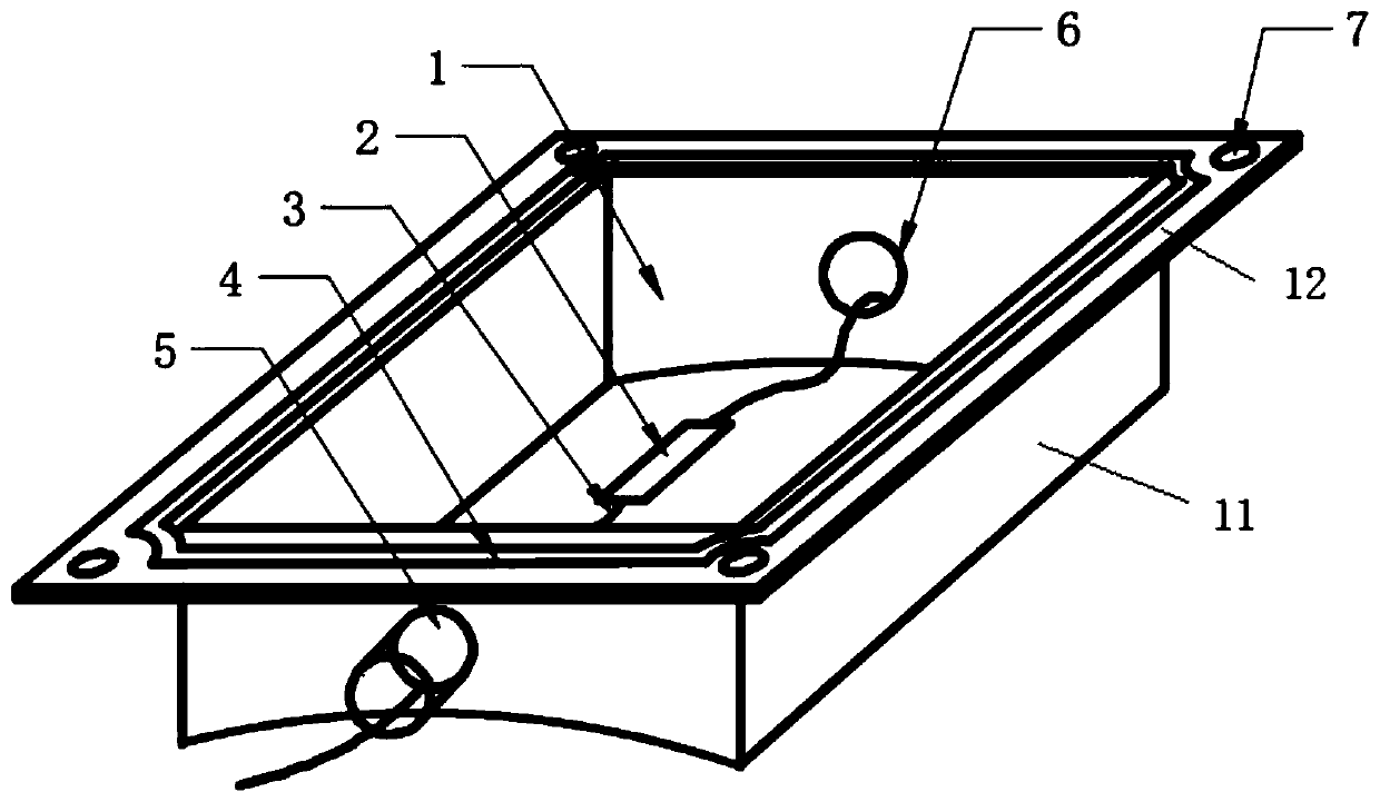 Protective device for fiber grating strain sensor of ocean platform splash zone