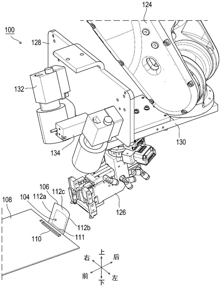 Electronic equipment assembling device and electronic equipment assembling method