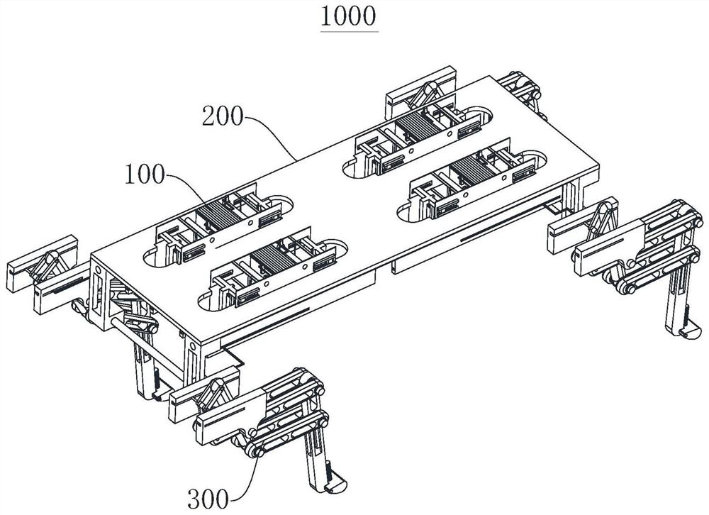 Stepping type piezoelectric actuator and robot