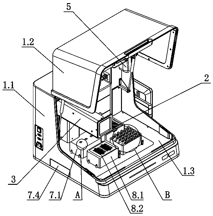 Novel automatic trace sample adding device