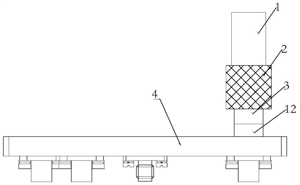 A Welding Auxiliary Device for Microstrip Chip Power Divider