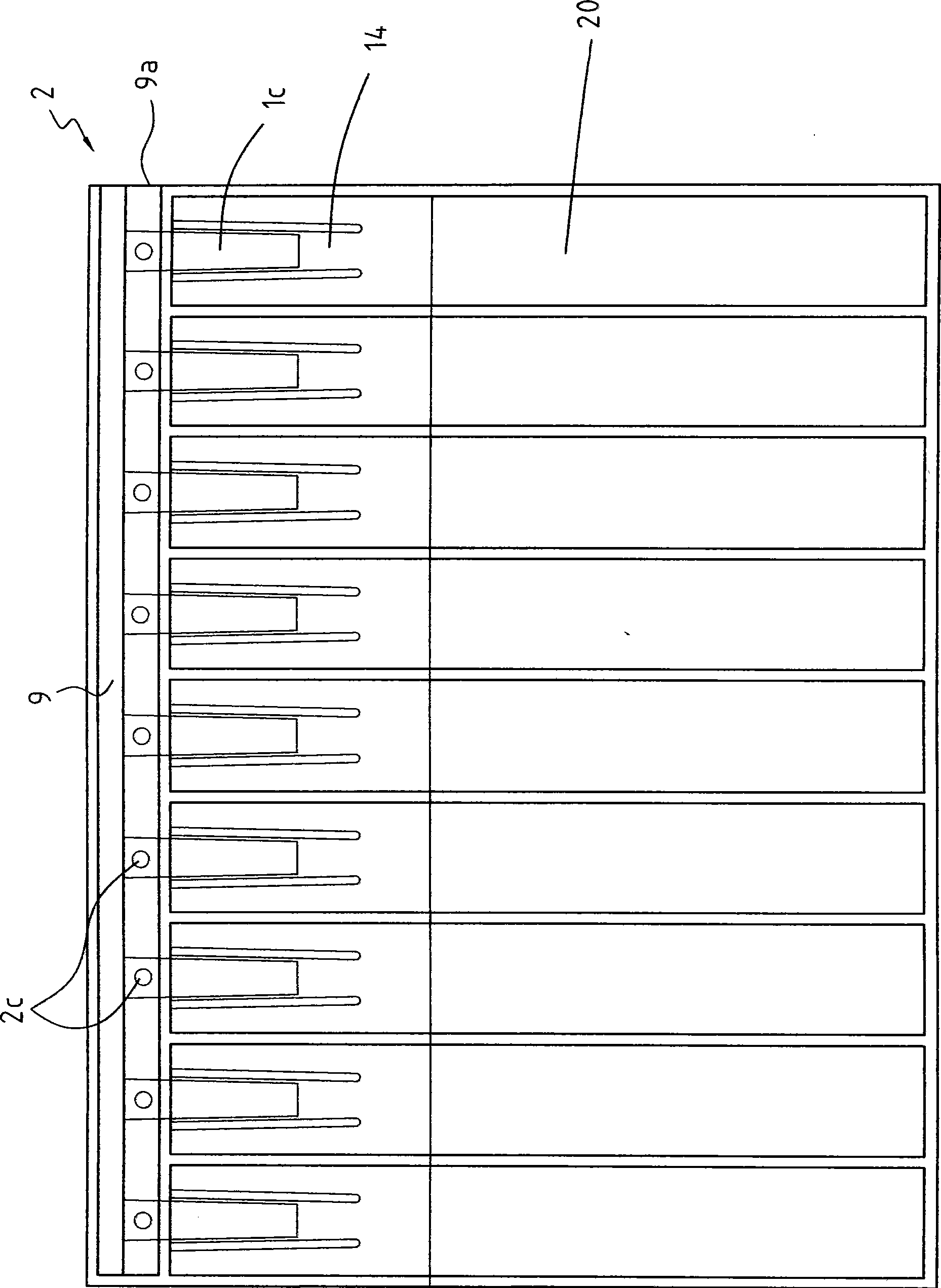 Vacuum suction type gas packing bag and packing method thereof