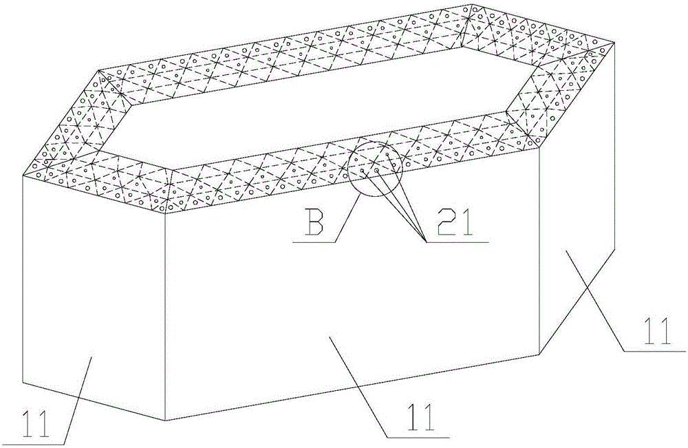 A solid-liquid two-phase energy-dissipating fender and its preparation method