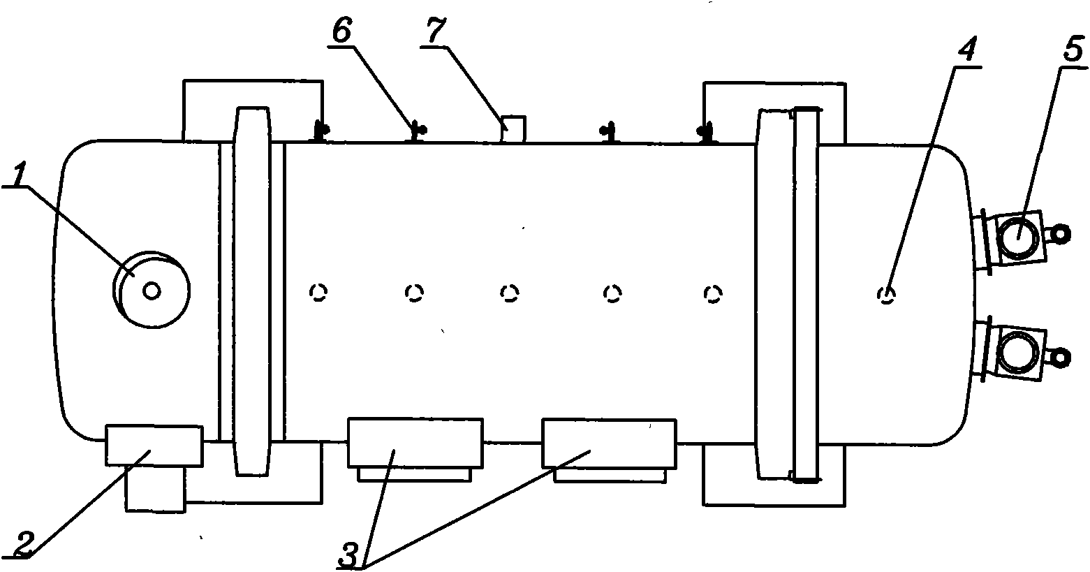 Process and apparatus thereof for refining copper scraps by using nitrogen gas stirring and oxygen-enriched oxygen gas