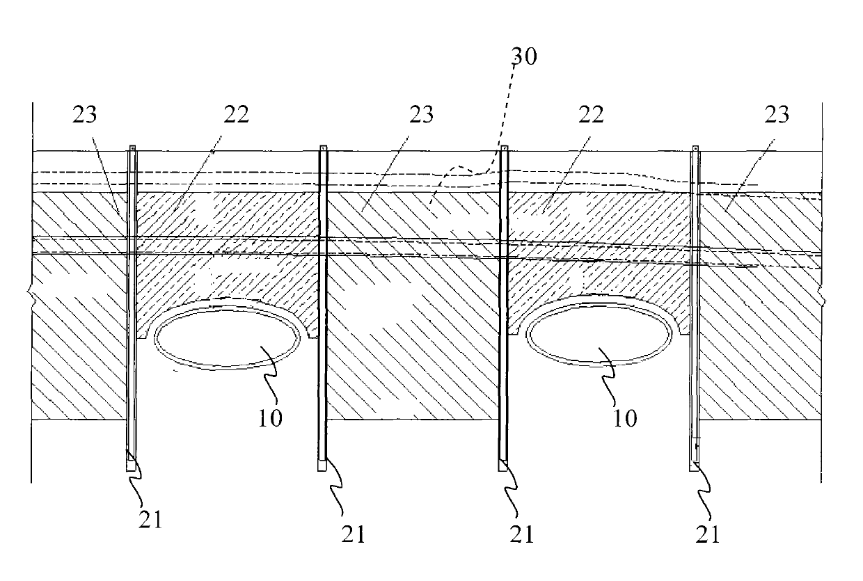 Constructing method for basic pit at the upper part of shield tunnel