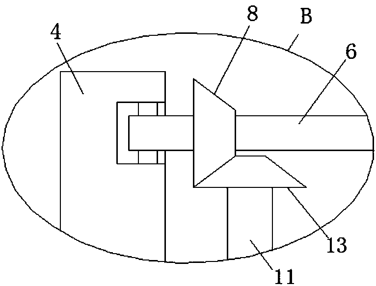 Sewage draining device for achieving pipeline blocked avoidance