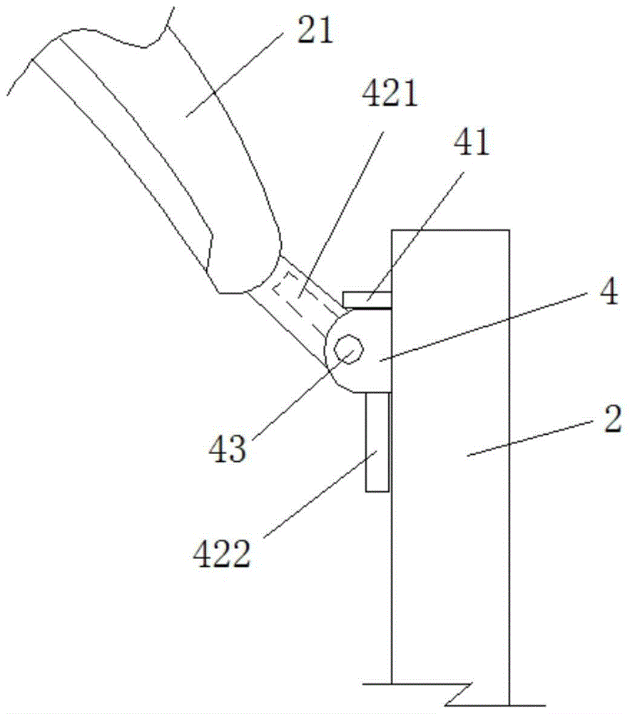 An insulated operating rod with trimming function