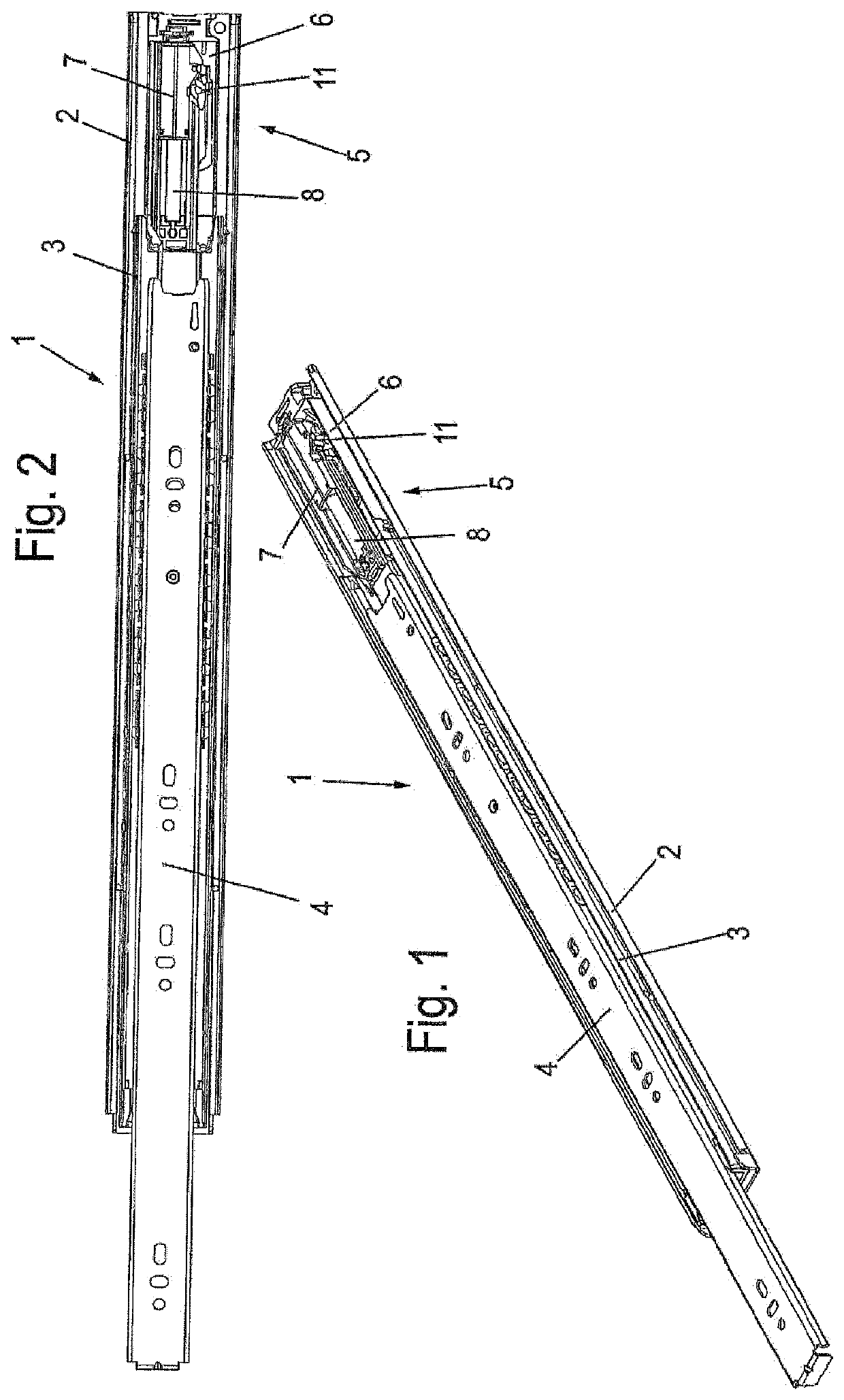 Retraction device and pull-out guide