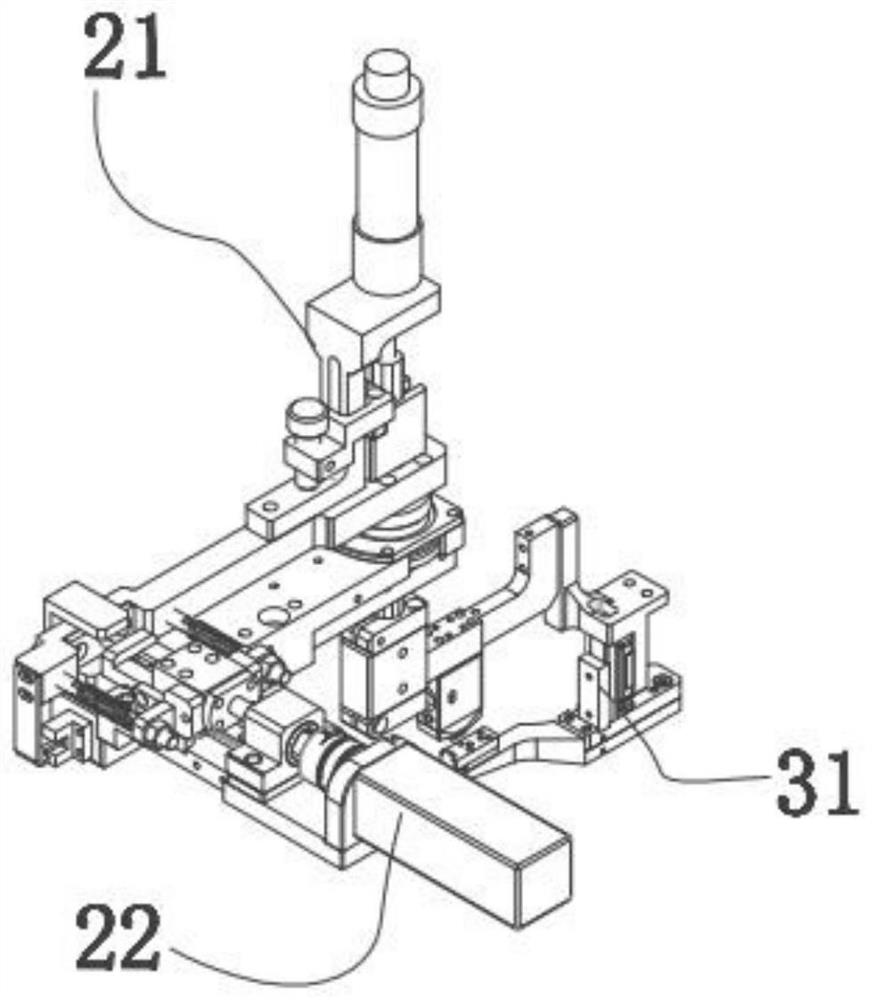 A high-precision miniature q-axis control device