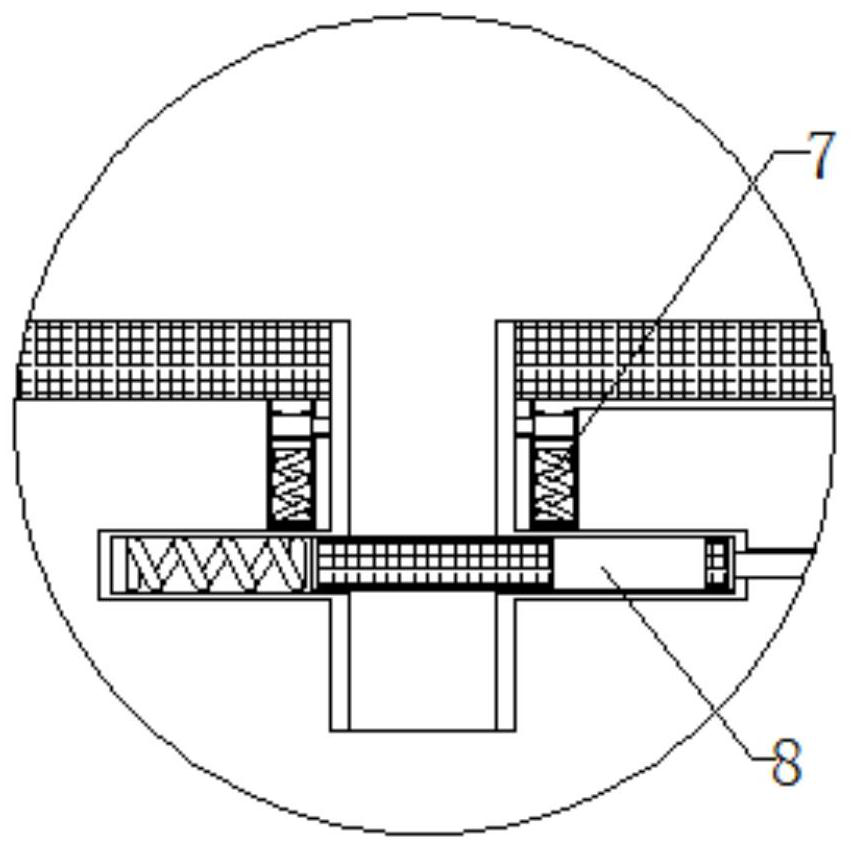 Hiking rubber shoe processing device capable of increasing injection molding pressure and realizing quick injection molding of cold gaps