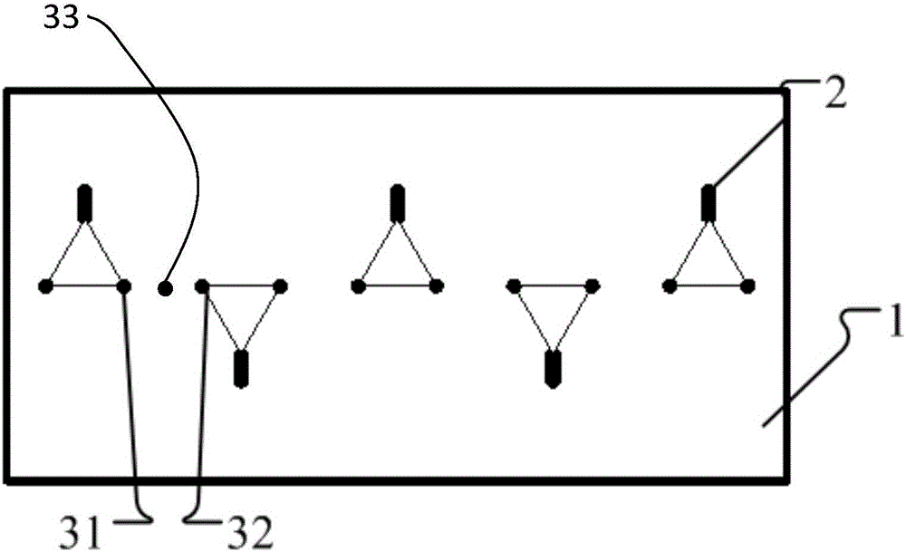 Cylindrical surface triangular central symmetry arrayed electrostatic spinning spray head and spinning method