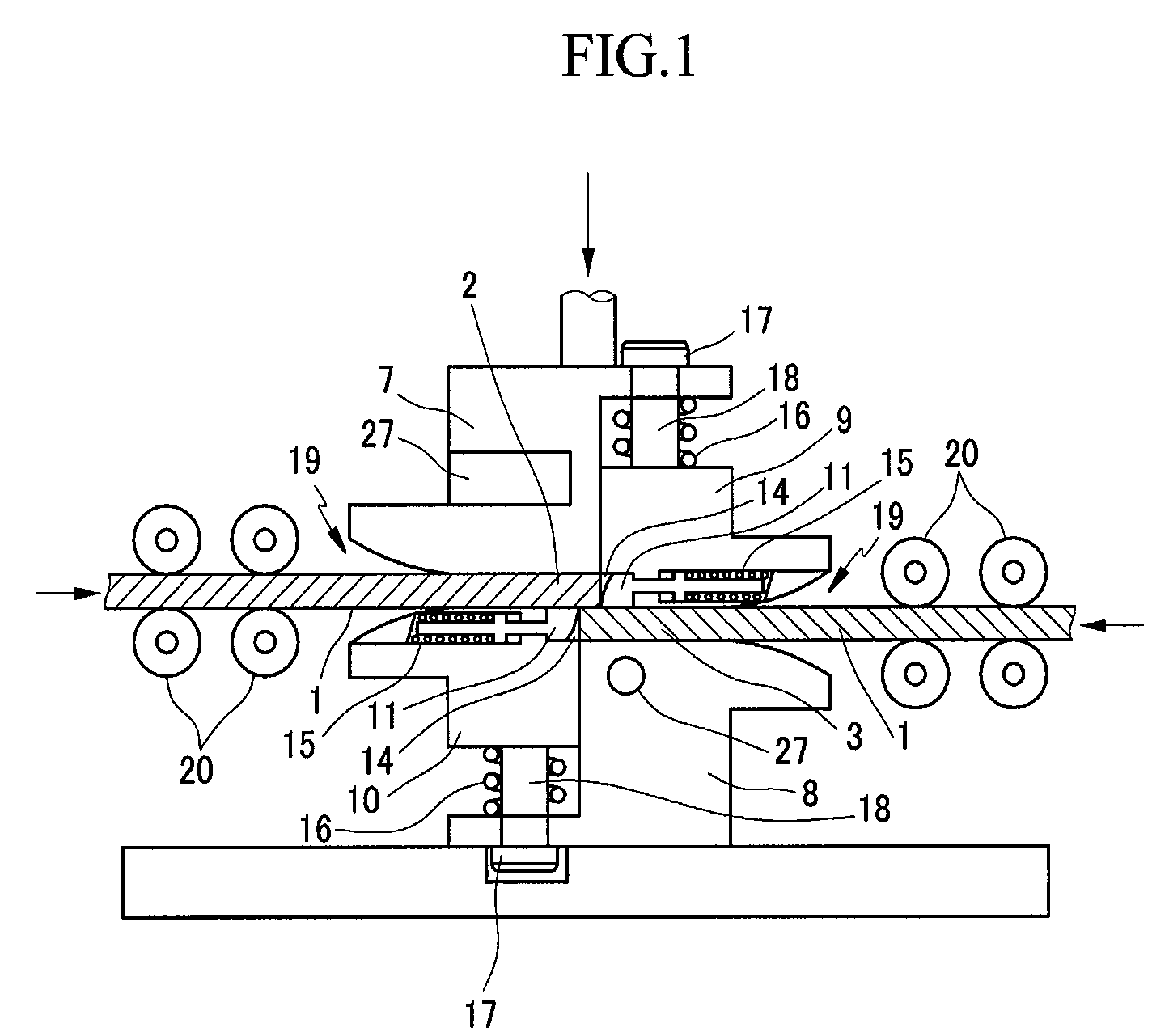 Apparatus and method for hot bonding metal plates