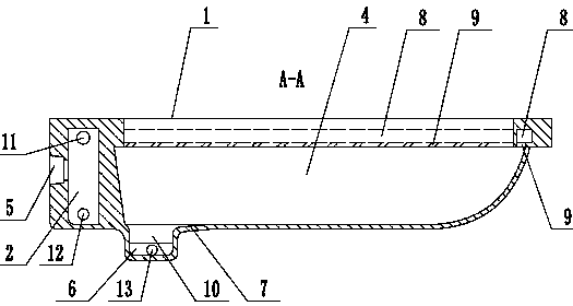 Squatting pan with function of easy sewage discharge