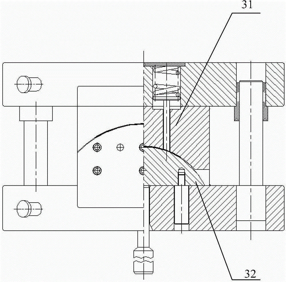 Mould for forming side push bending beam for passenger train