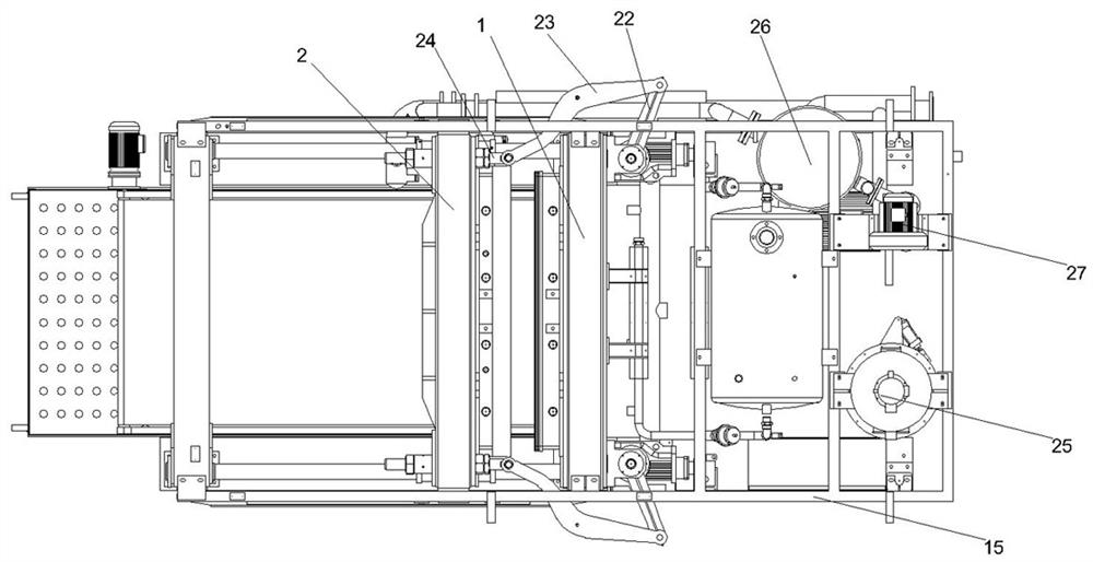 Electric-drive pull-back type microwave heating foaming forming machine and foaming forming method thereof