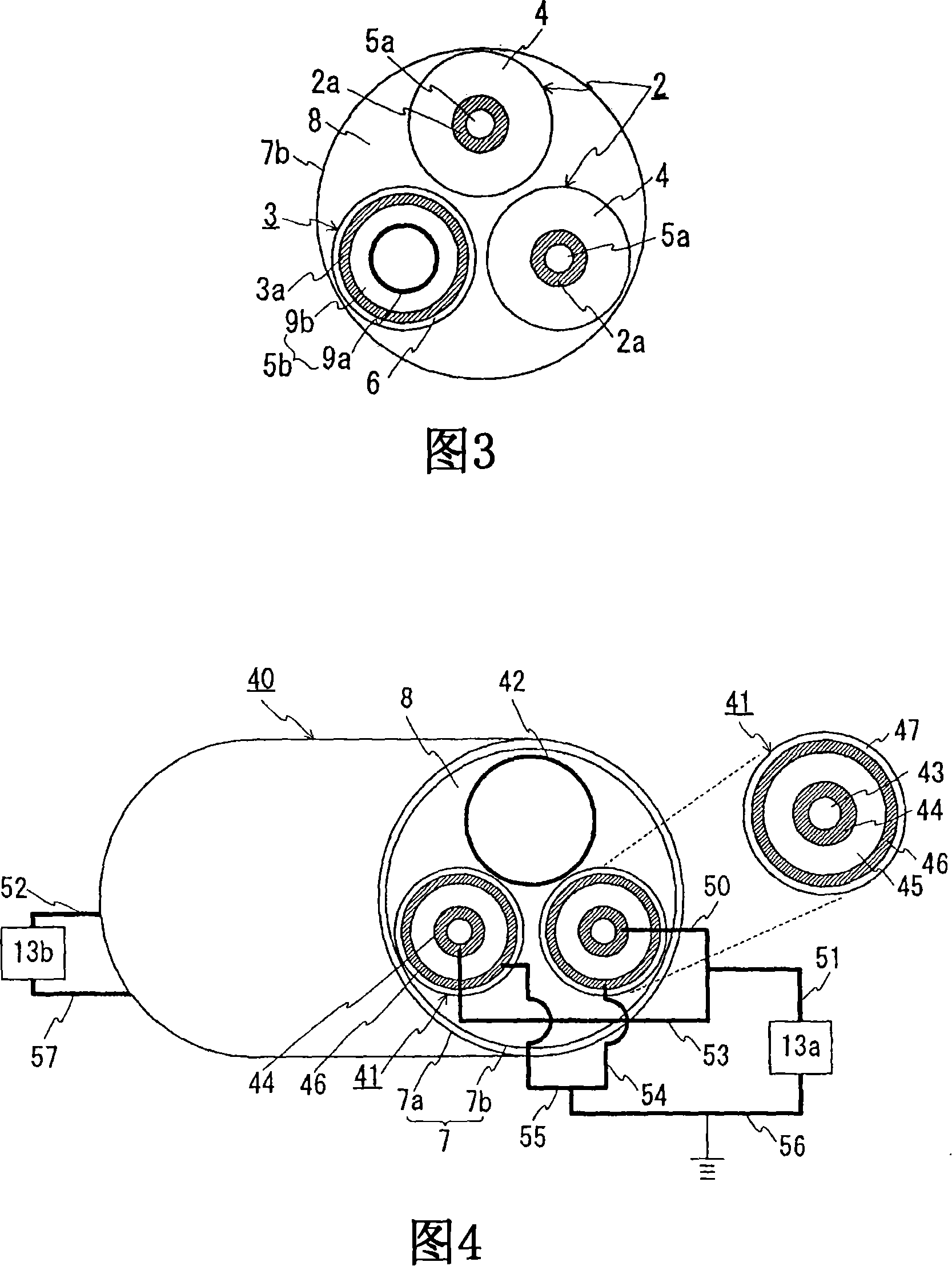 Superconductive cable and DC power transmission using the superconductive cable