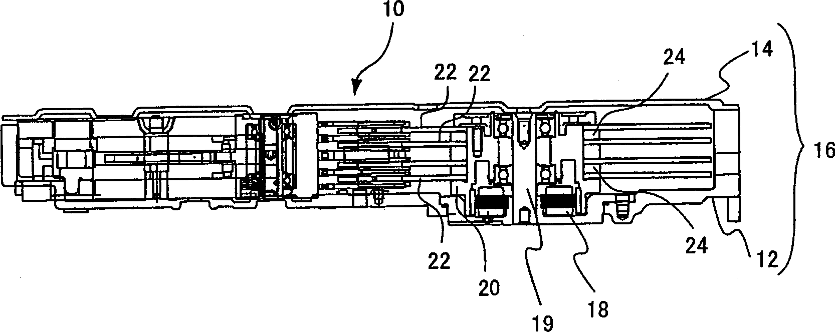 Disc drive, rigid disc drive and casing for rigid disc drive