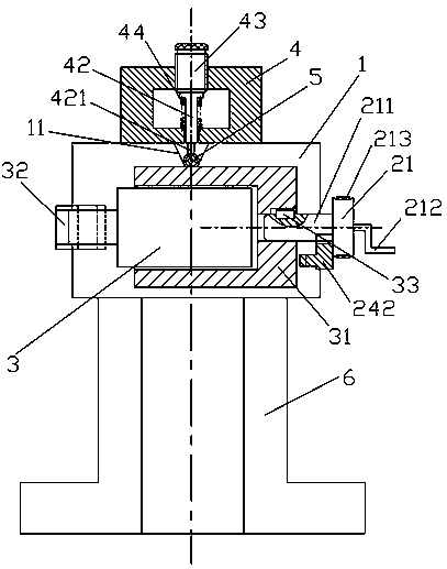 Apparatus for peeling insulating layer of lead