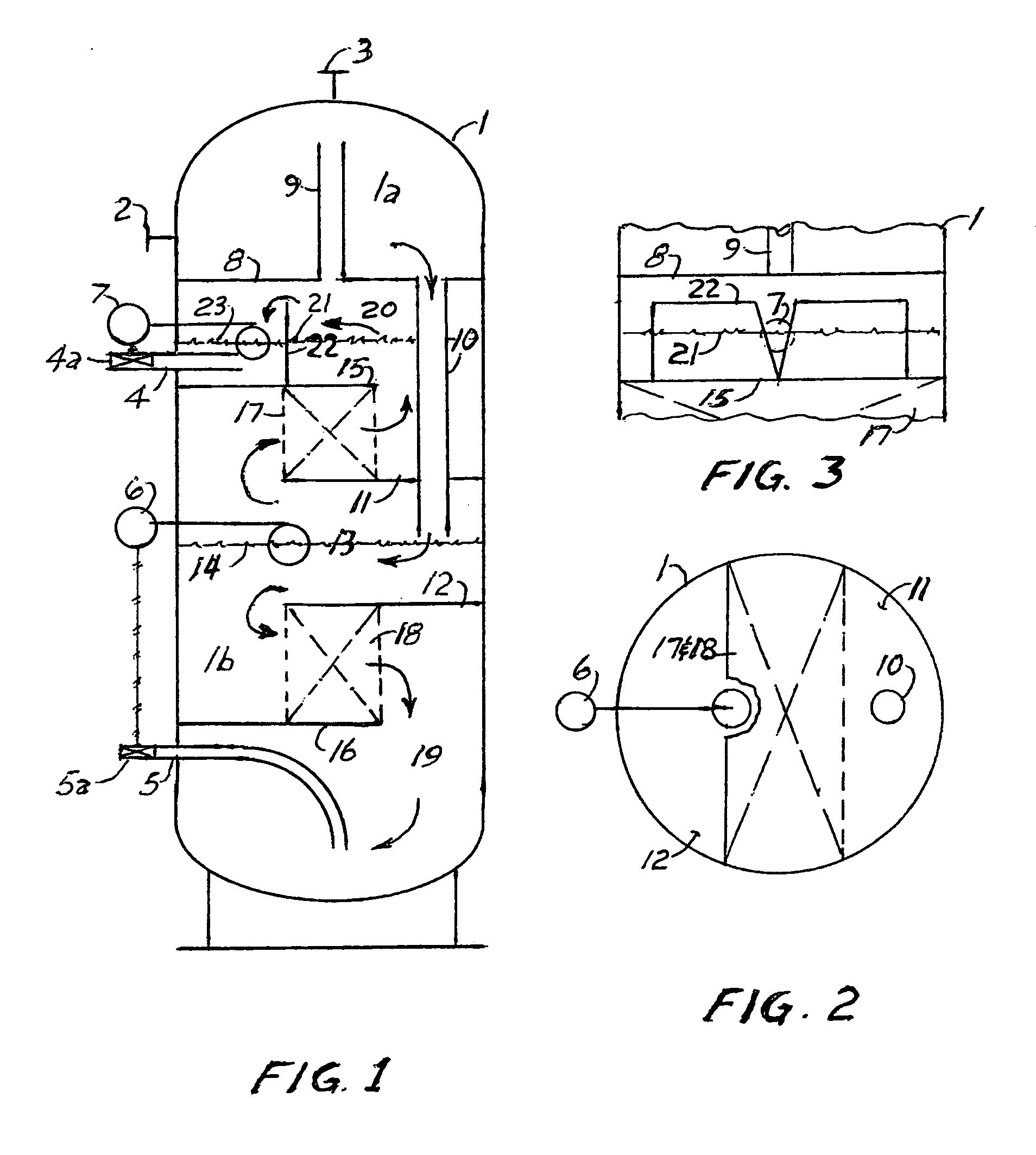 Oil, water and gas separator for swaying service