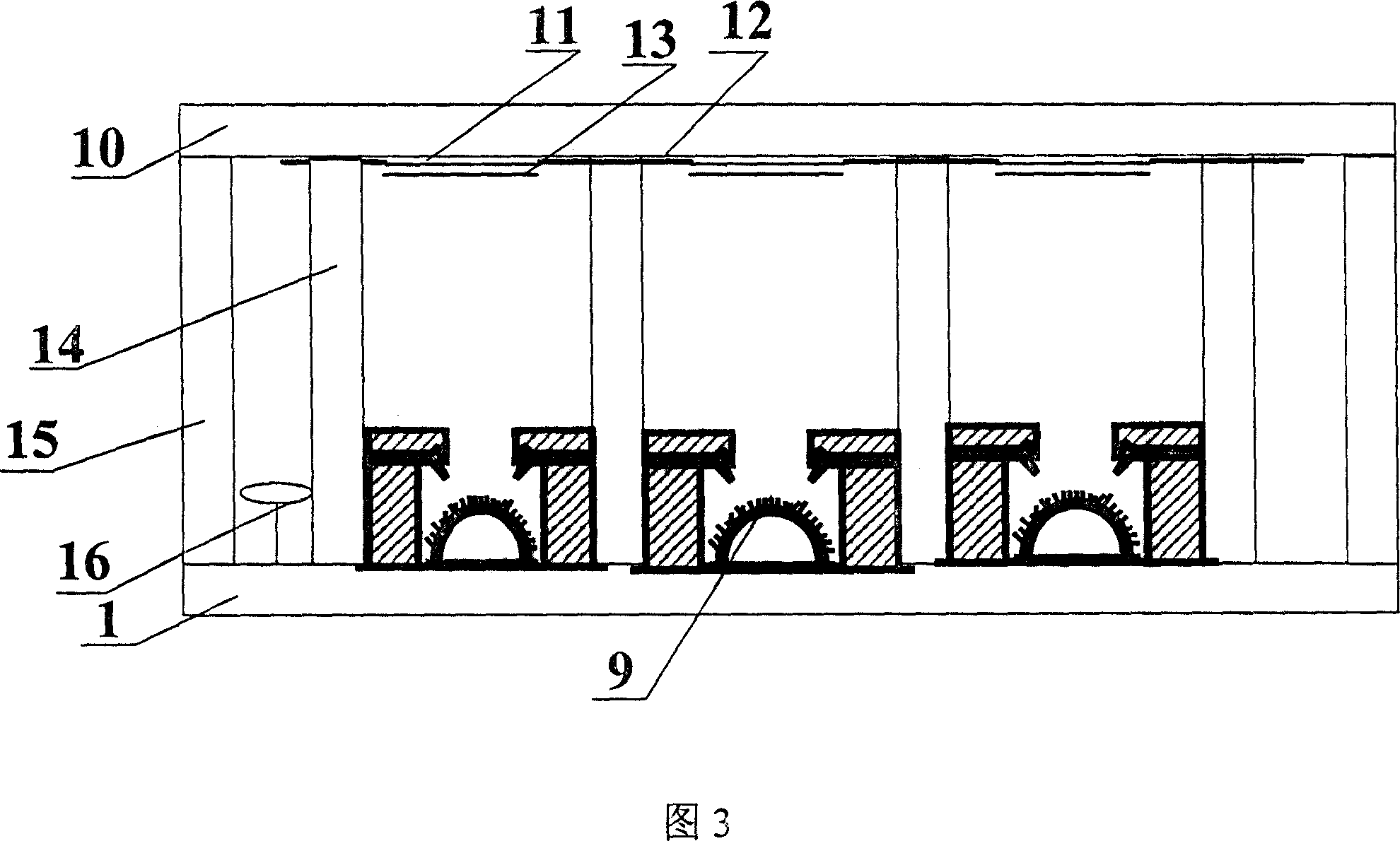 Flat-board display of three-tip fold-line type grid controlled array structure and mfg. process