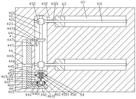 Textile cloth winding device with automatic adjusting function