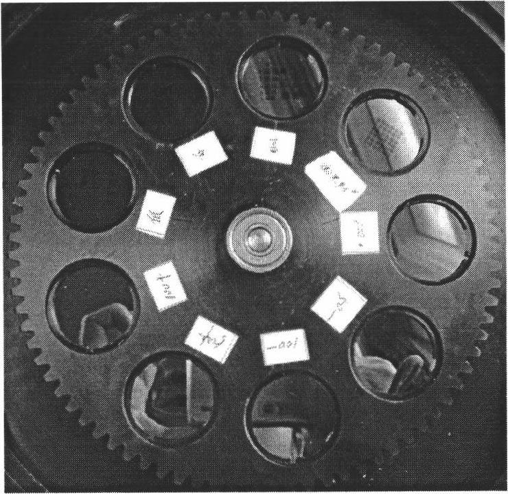 Resolution test device of ultraviolet image intensifier