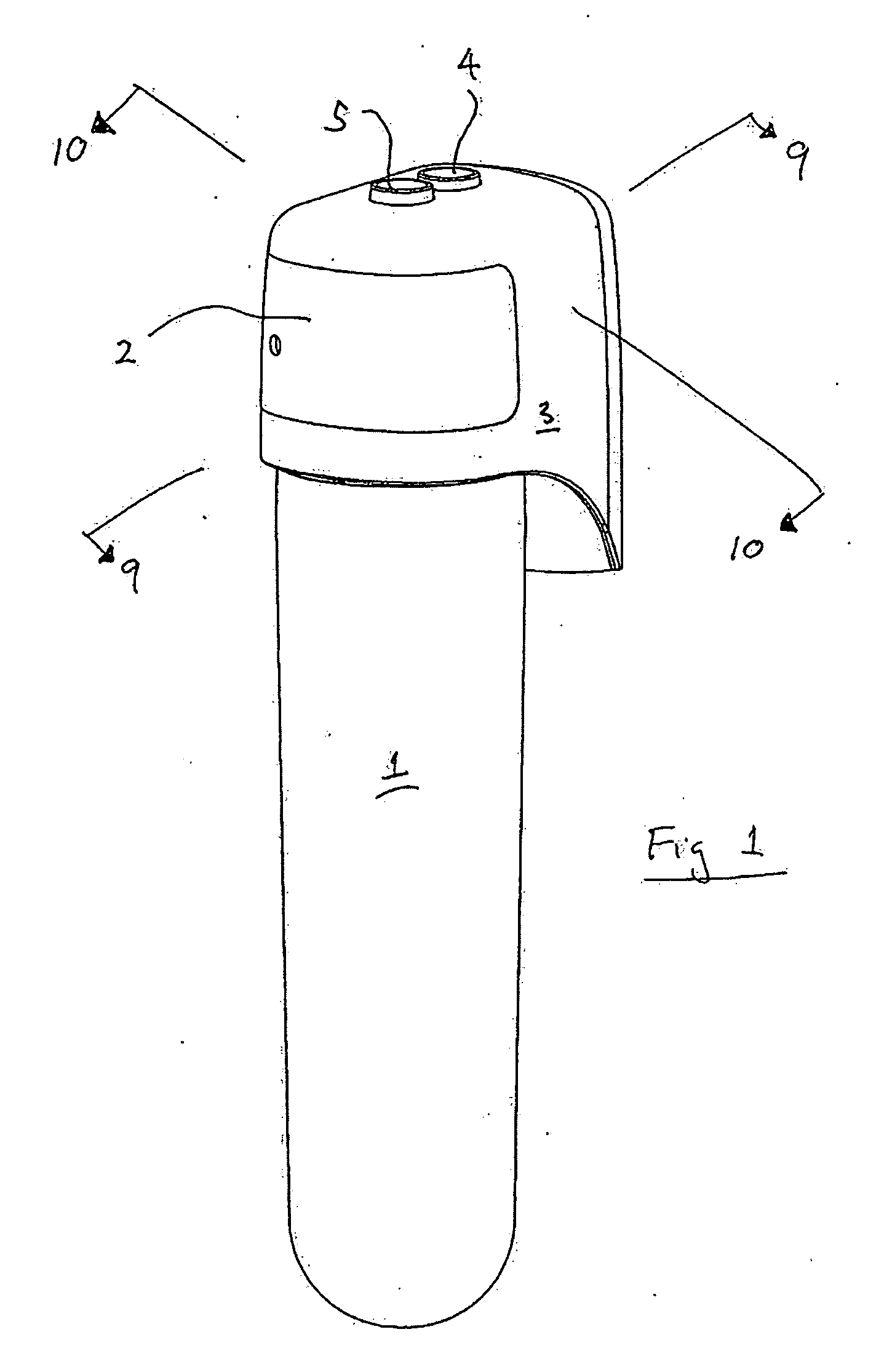 Filter cartridge for use with a filter head assembly