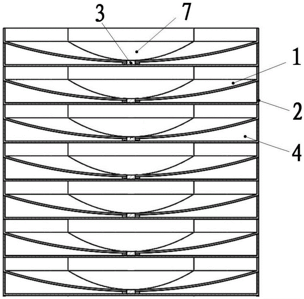 Reactor core fused mass catching device