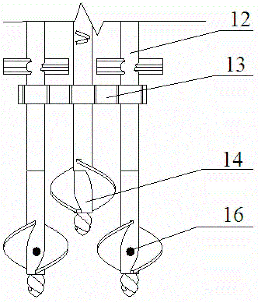 Multi-axial mixing pile device capable of reducing soil extrusion and application thereof