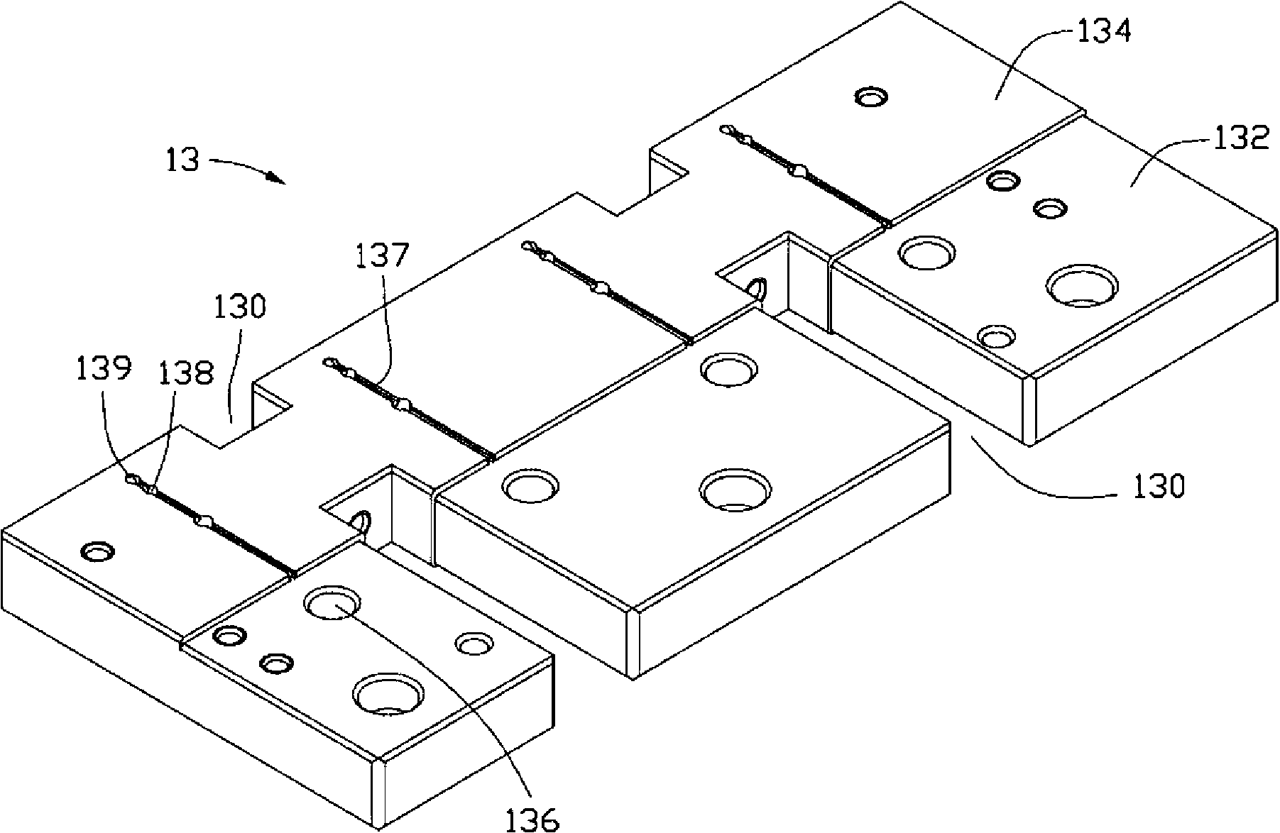 Material distribution device