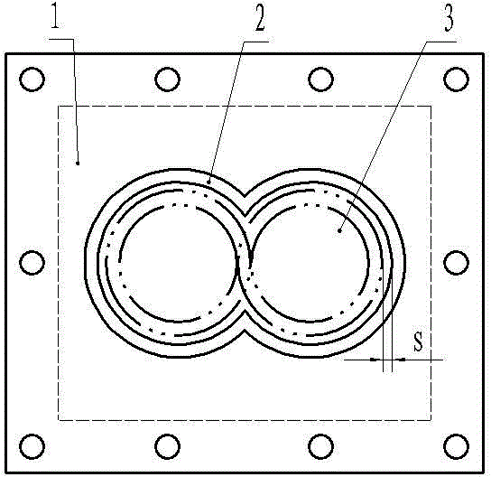 Extrusion device of plastic extruder