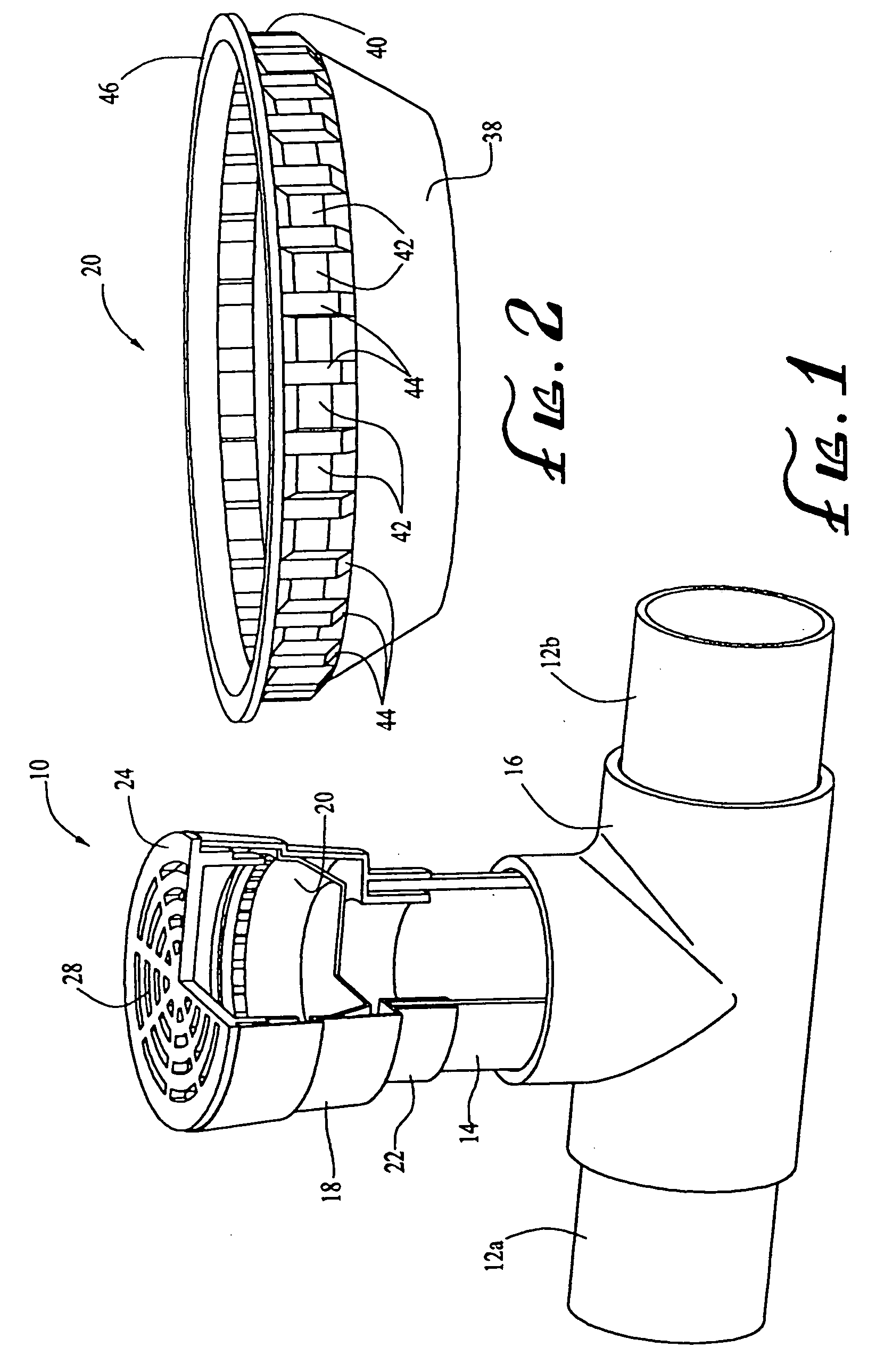 Nestable catch basin assembly with removable debris trap